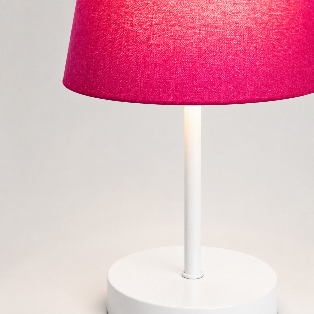 Modern Table Lamp 303