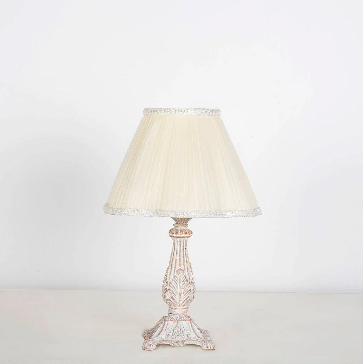 New Classic Table Lamp 085