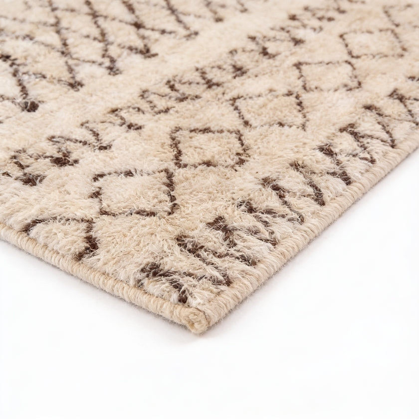 S105 handmade kilim rug — closeup view
