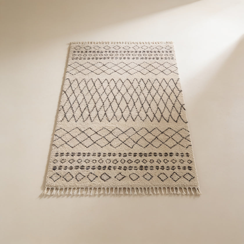 S107 handmade kilim rug — studio view