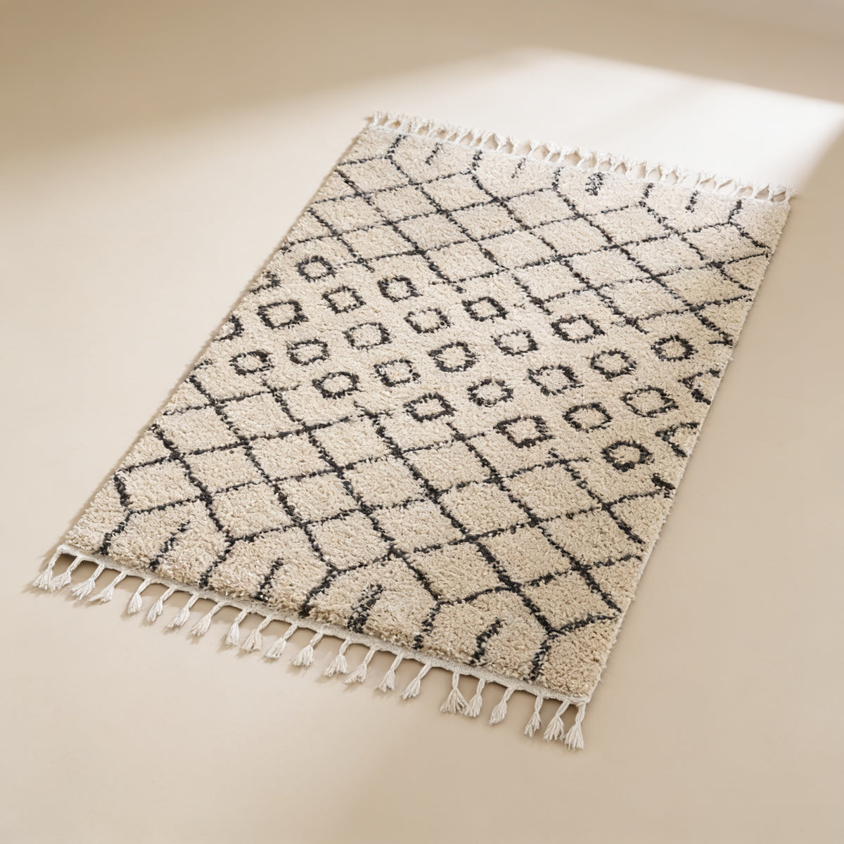 S109 handmade kilim rug — studio view