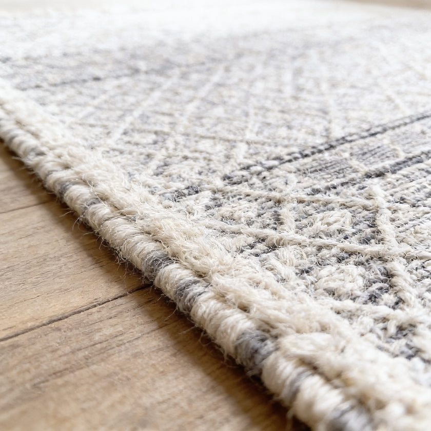 S114 handmade kilim rug — closeup view