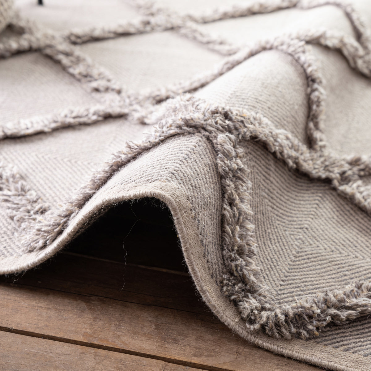 S117 handmade kilim rug — closeup view