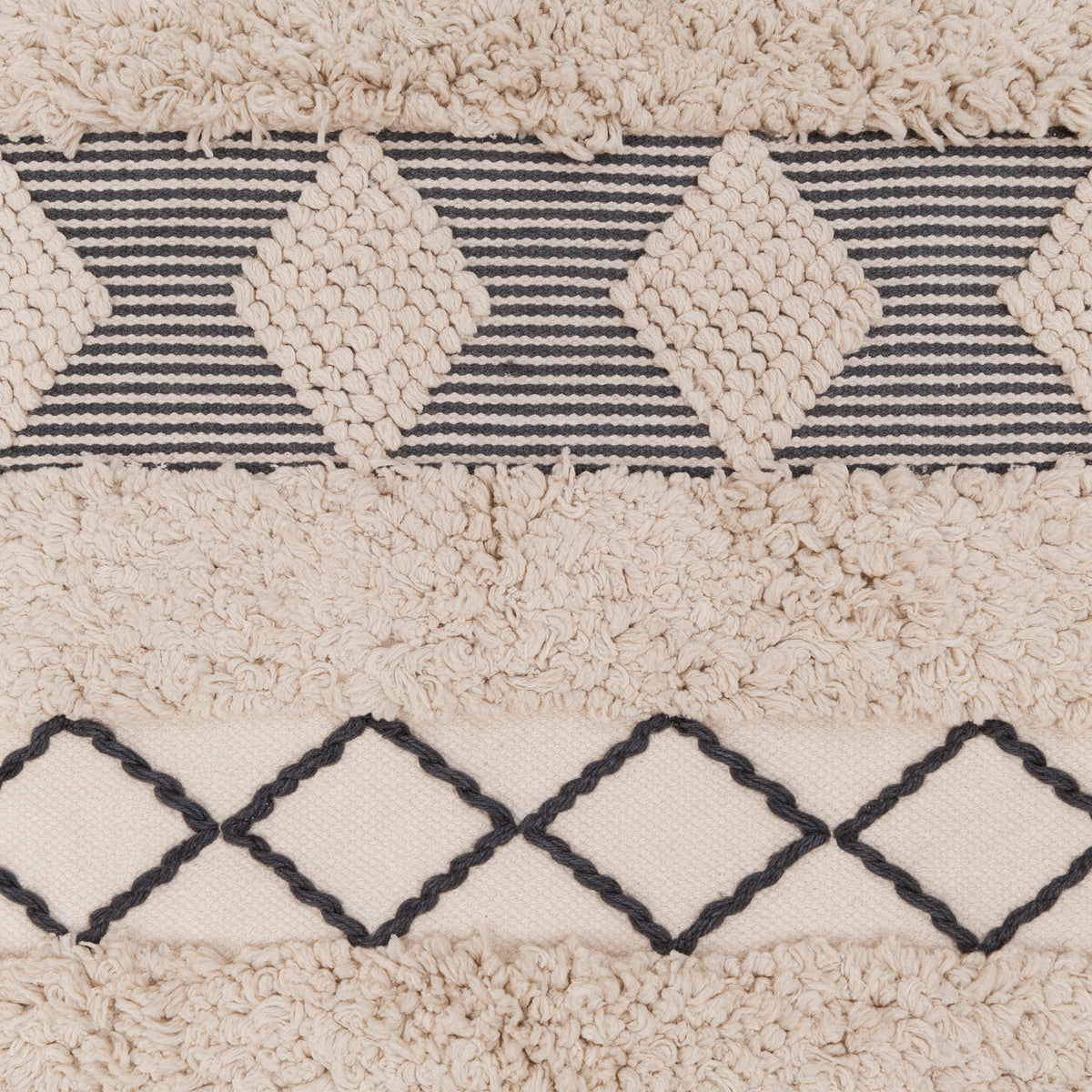 S129 handmade kilim rug closeup view