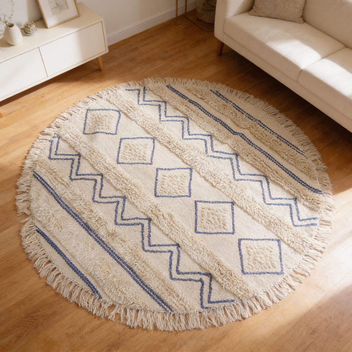 S137 handmade kilim rug — lifestyle view