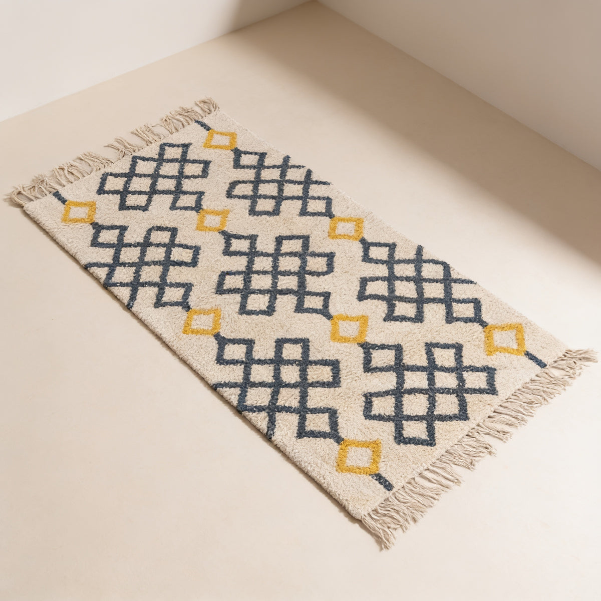 S140 handmade kilim rug — studio view