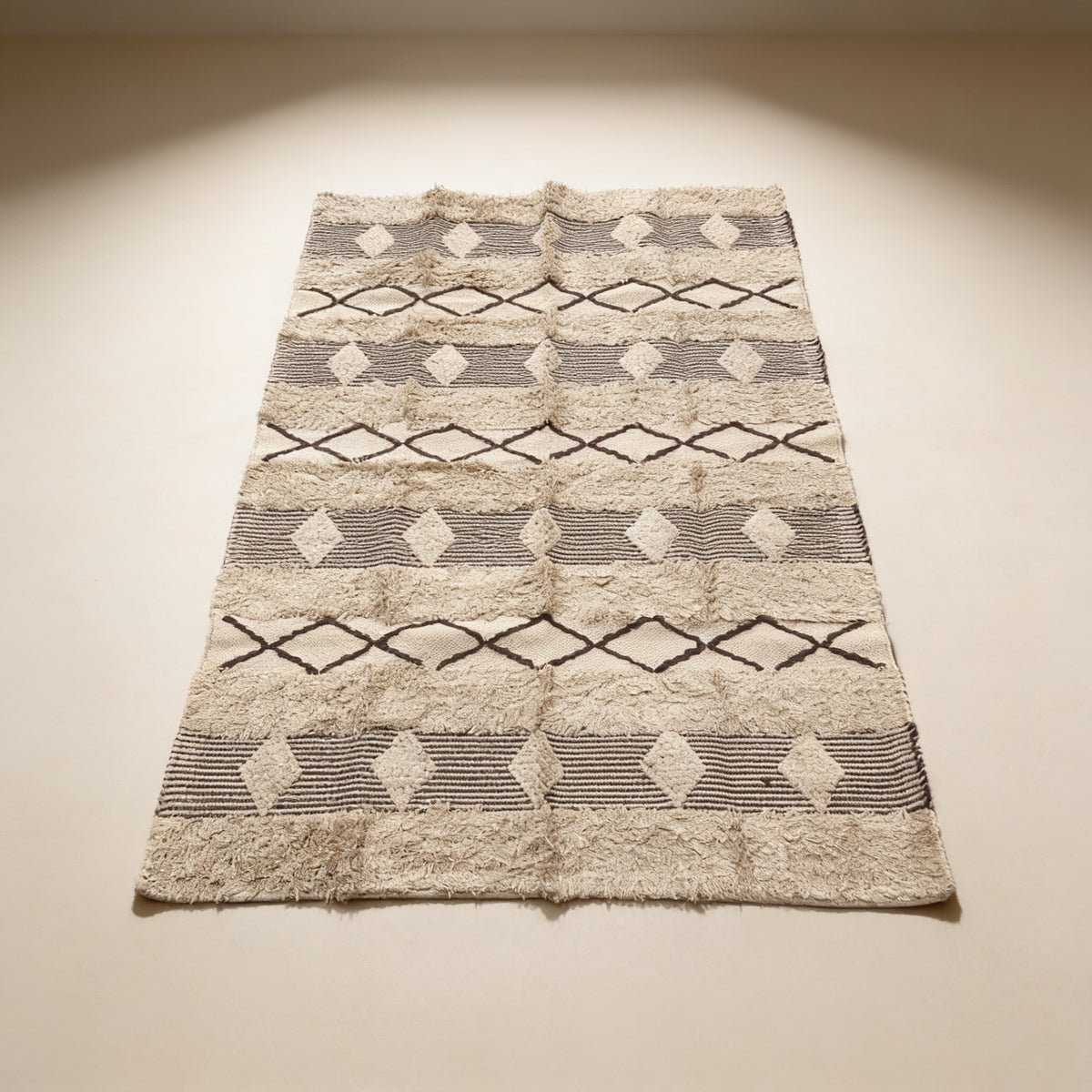 S141 handmade kilim rug — studio view