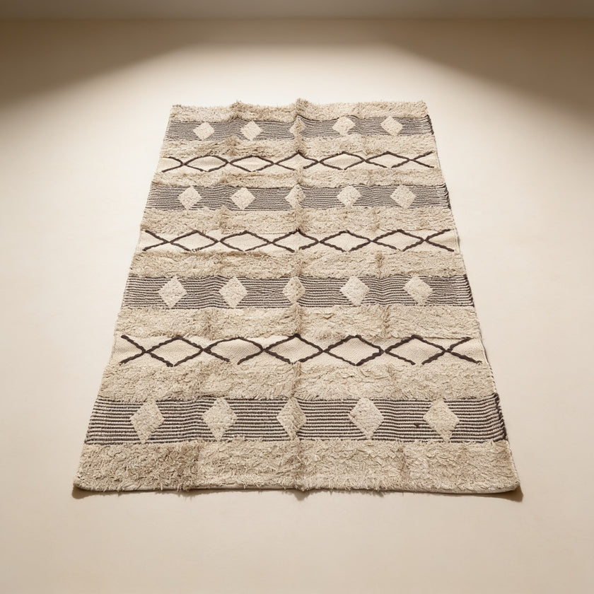 S141 handmade kilim rug — studio view