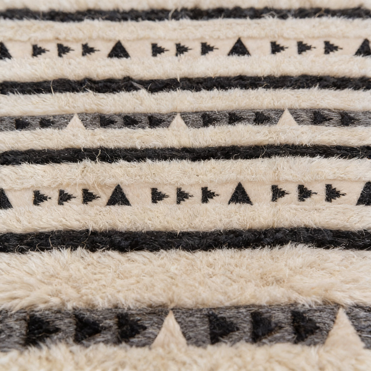 S143 handmade kilim rug closeup view