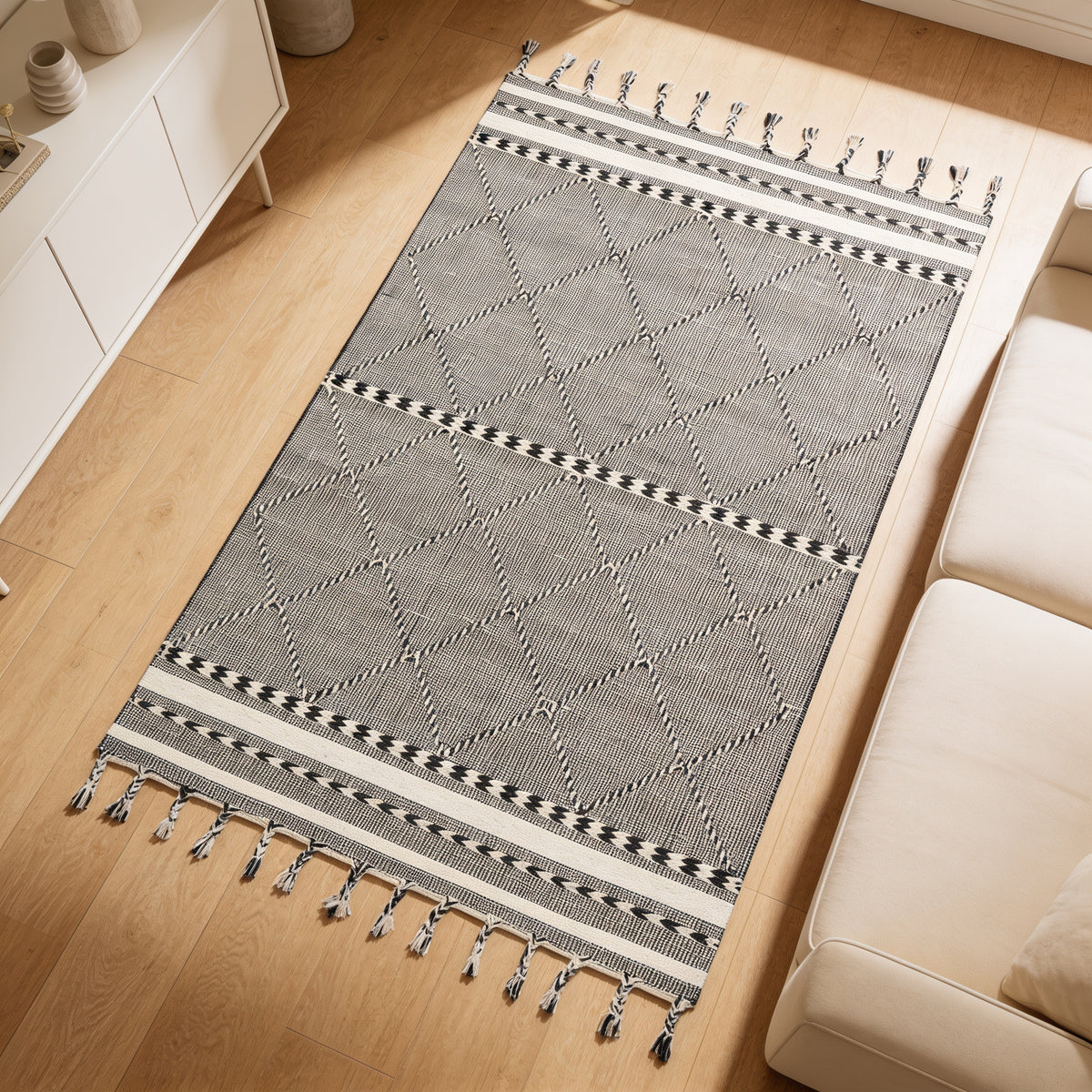 S146 handmade kilim rug — lifestyle view