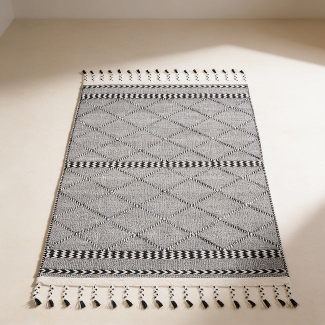 S147 handmade kilim rug — studio view