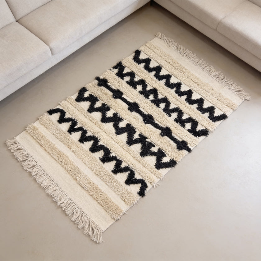 S171 handmade kilim rug lifestyle view