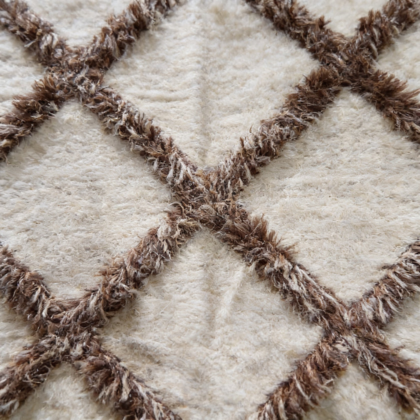 S173 handmade kilim rug closeup view