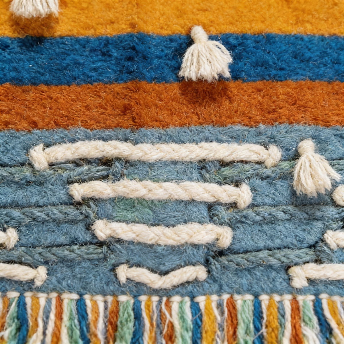 S201 handmade kilim rug closeup view
