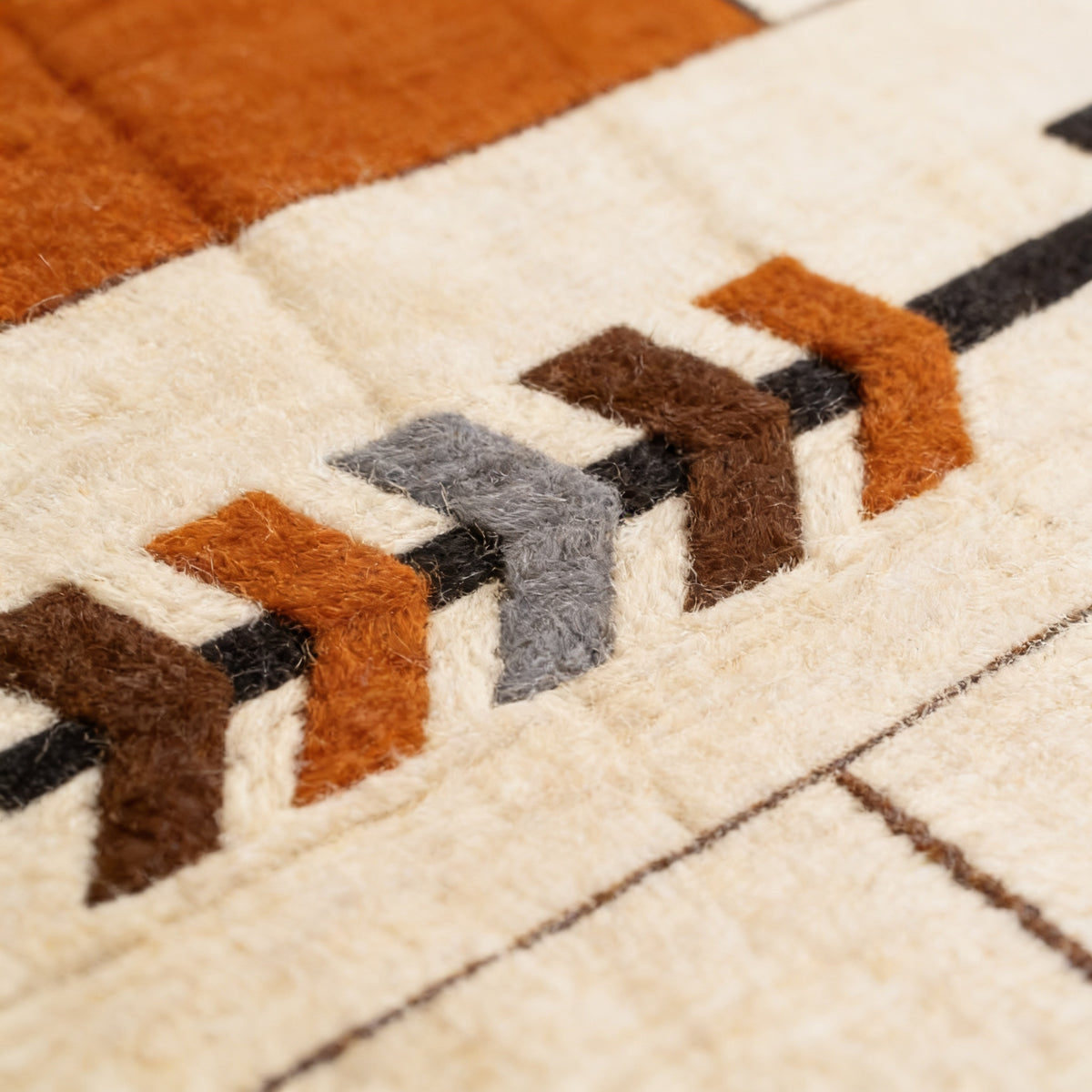 S202 handmade kilim rug closeup view