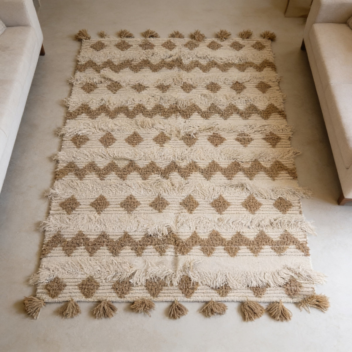 S212 handmade kilim rug lifestyle view