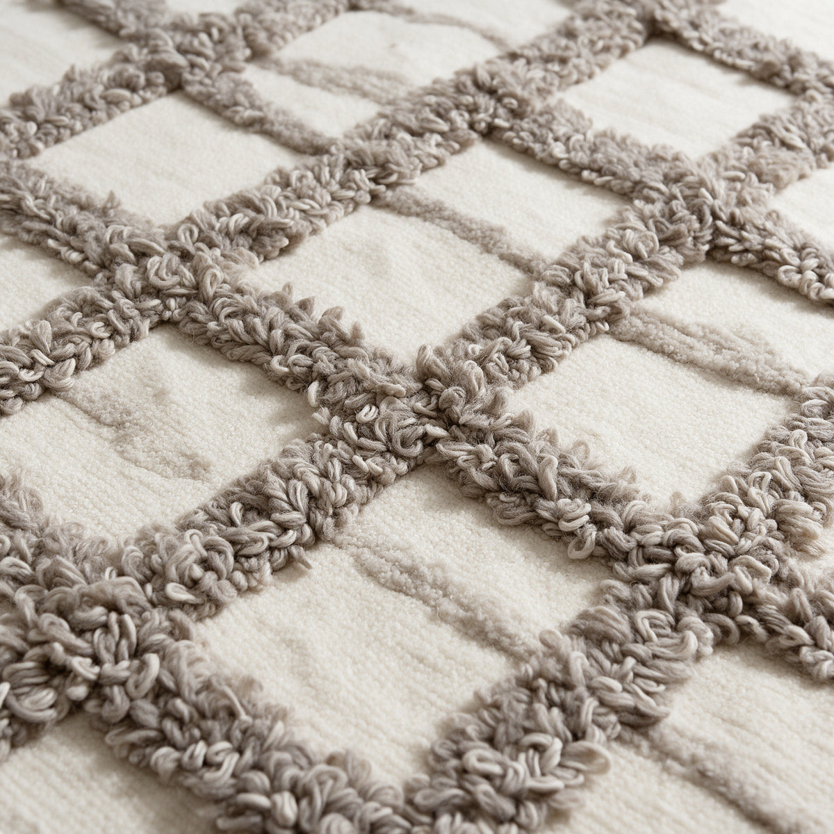 S214 handmade kilim rug closeup view