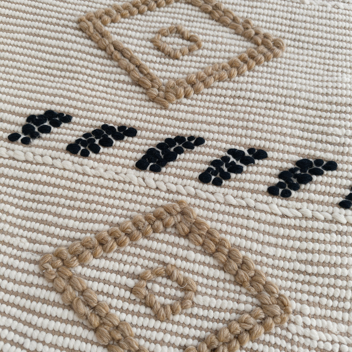 S233 handmade kilim rug closeup view