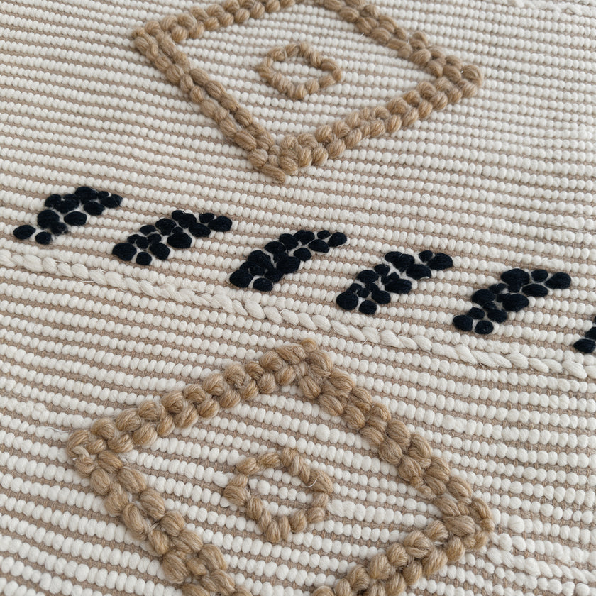 S233 handmade kilim rug closeup view