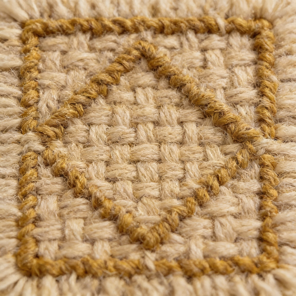 S242 handmade kilim rug closeup view