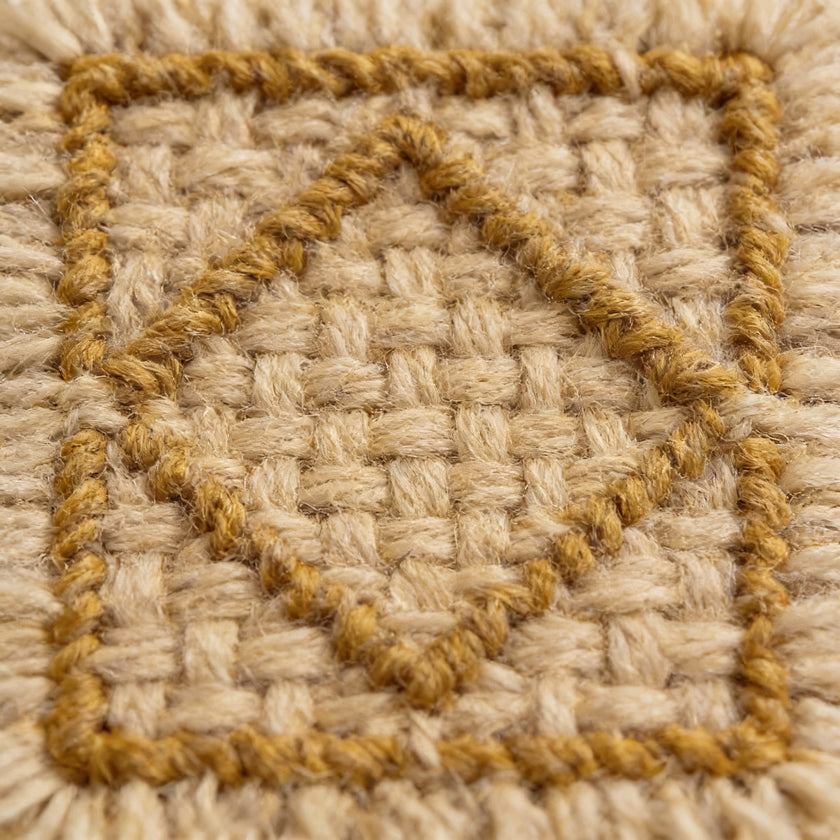 S242 handmade kilim rug closeup view