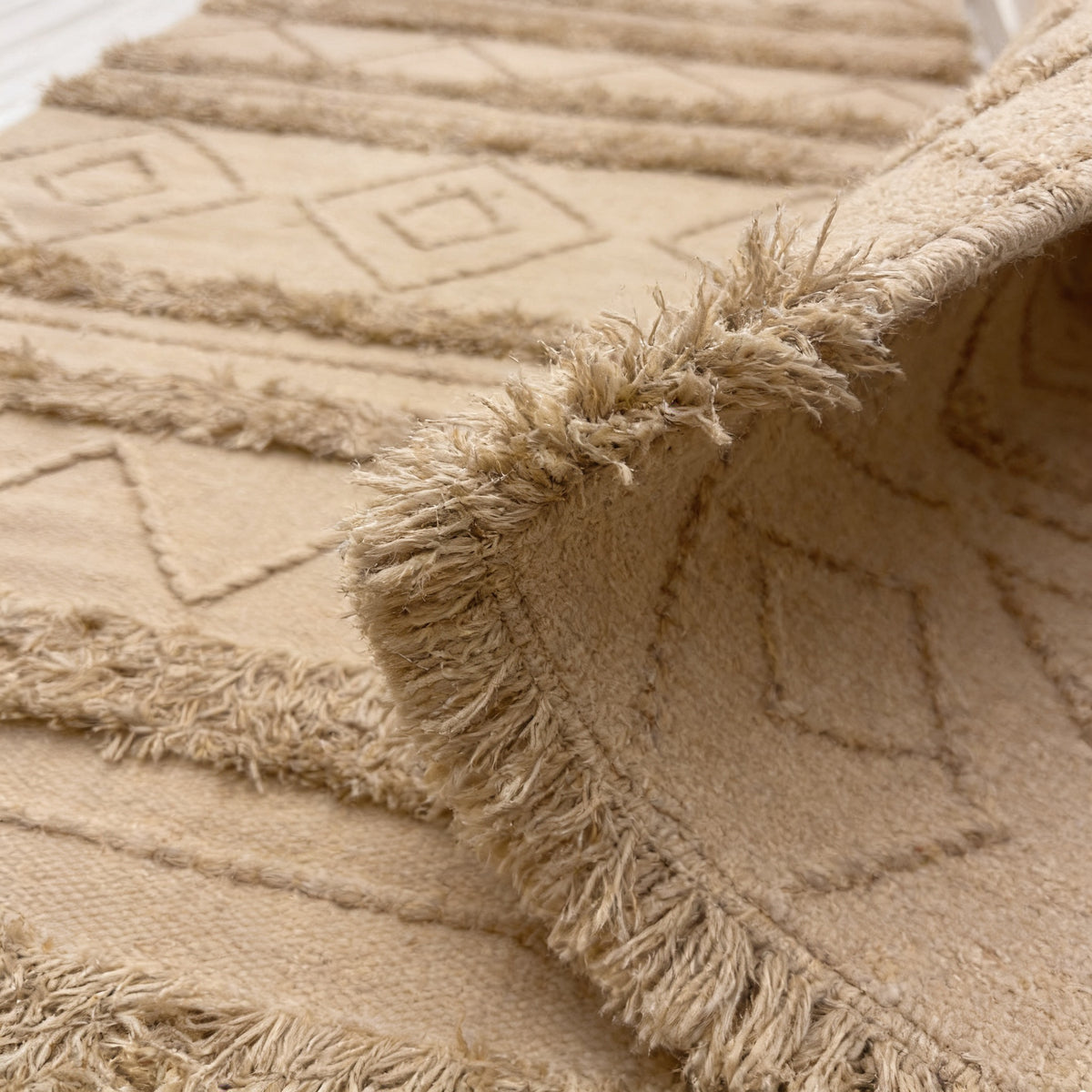 S26 handmade kilim rug — closeup view