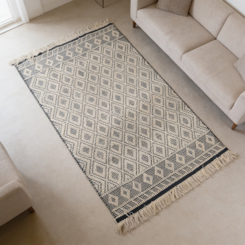 S264 handmade kilim rug lifestyle view