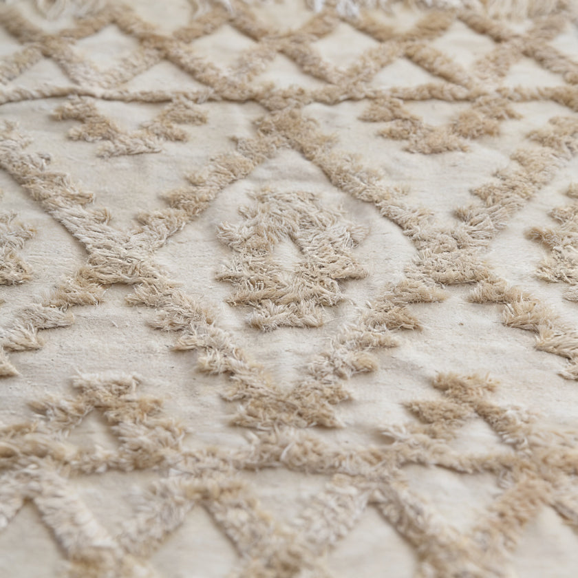 S266 handmade kilim rug closeup view