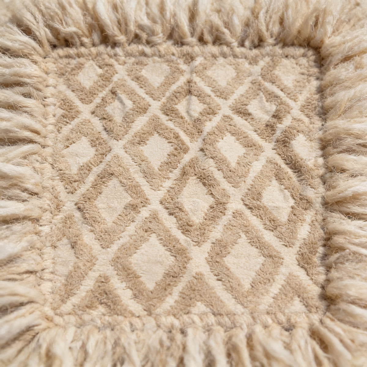 S268 handmade kilim rug closeup view