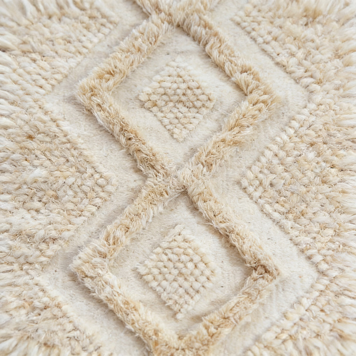 S278 handmade kilim rug closeup view
