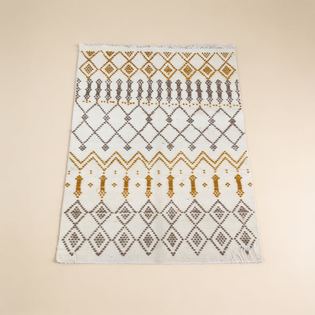 S282 handmade kilim rug studio view