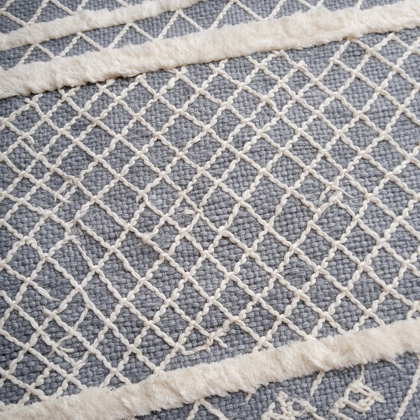 S283 handmade kilim rug closeup view