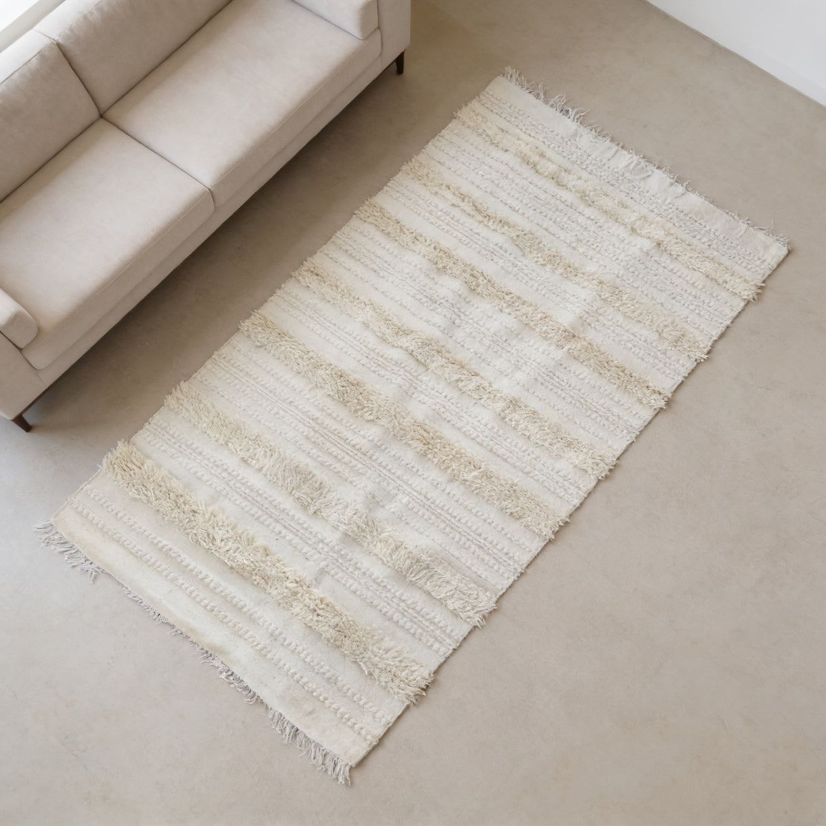 S286 handmade kilim rug lifestyle view