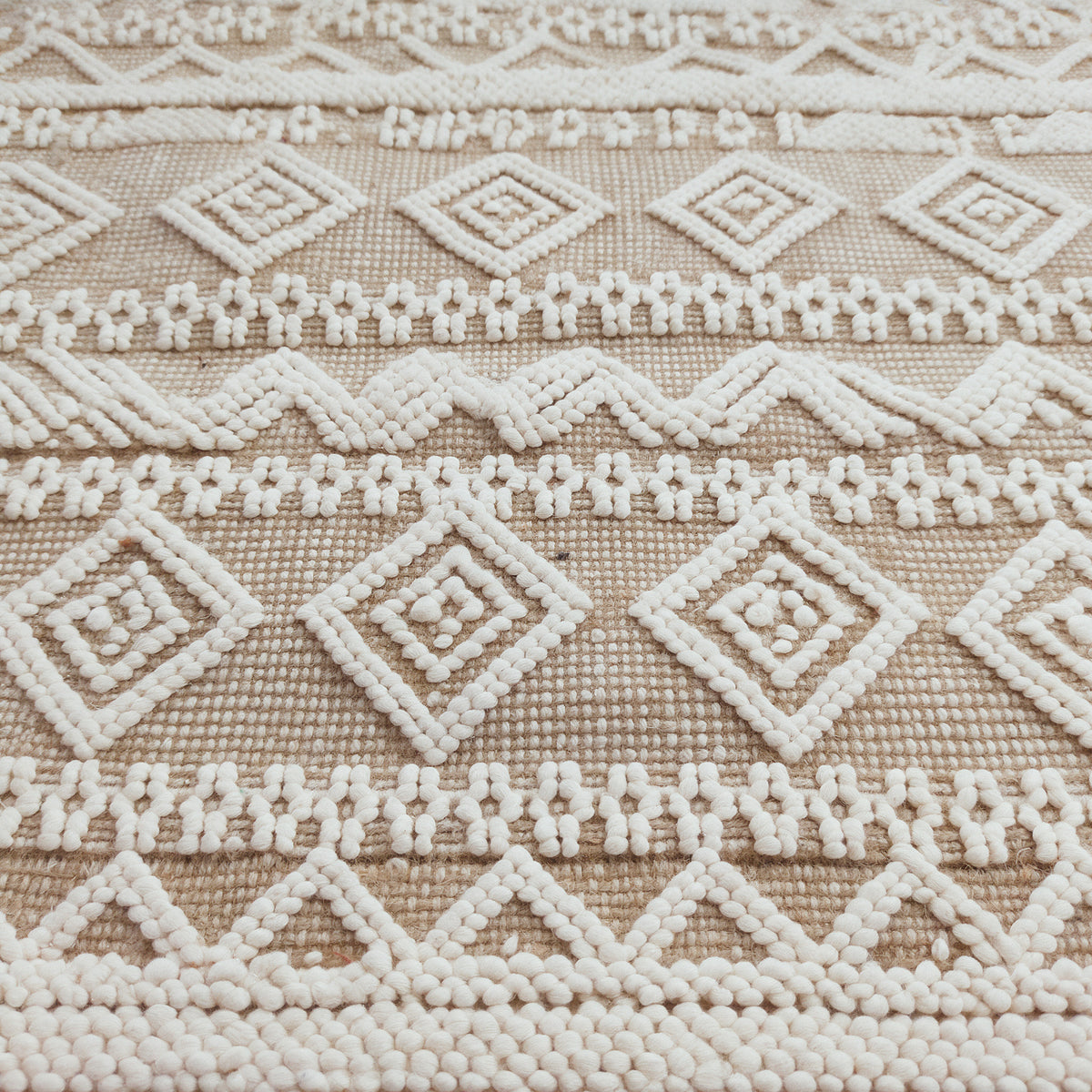 S295 handmade kilim rug closeup view