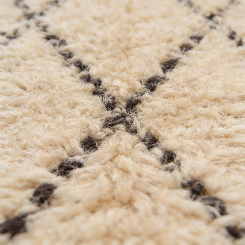 S297 handmade kilim rug closeup view