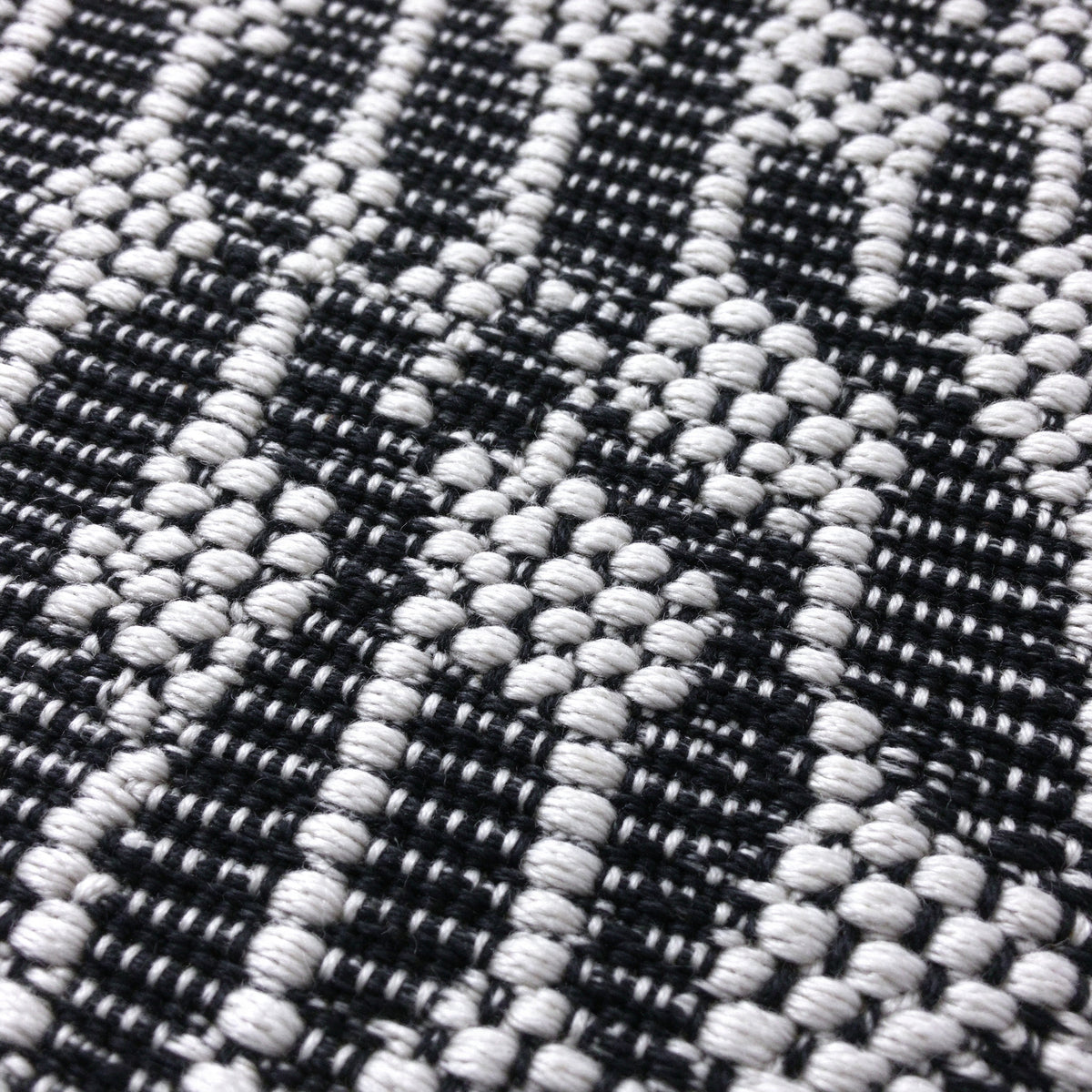 S302 handmade kilim rug closeup view