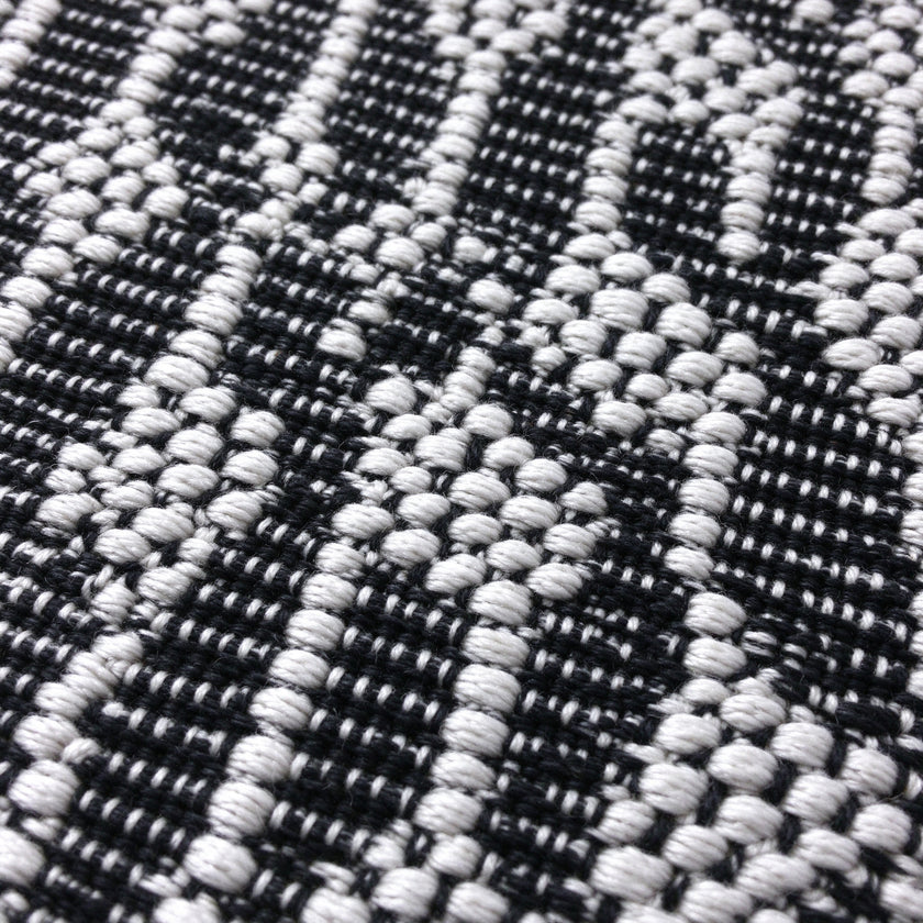 S302 handmade kilim rug closeup view
