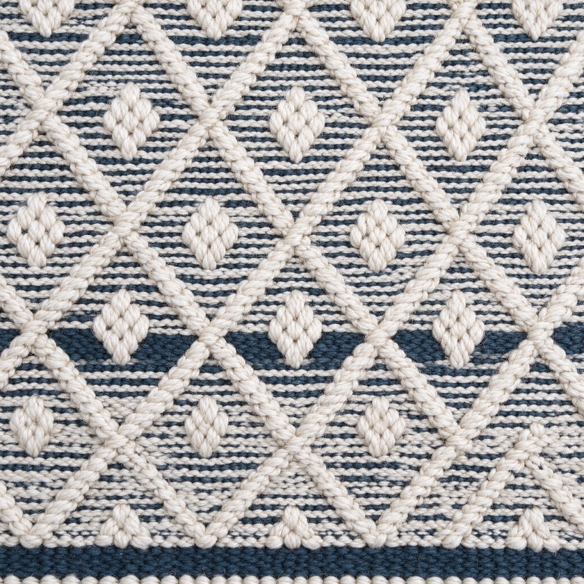 S303 handmade kilim rug closeup view