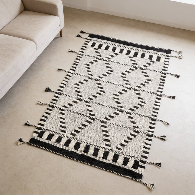 S305 handmade kilim rug lifestyle view