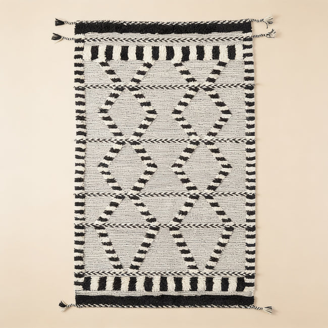 S305 handmade kilim rug studio view