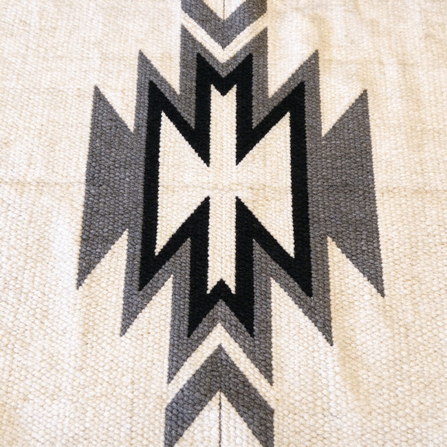 S313 handmade kilim rug closeup view