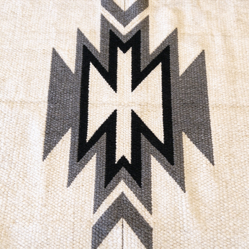 S313 handmade kilim rug closeup view