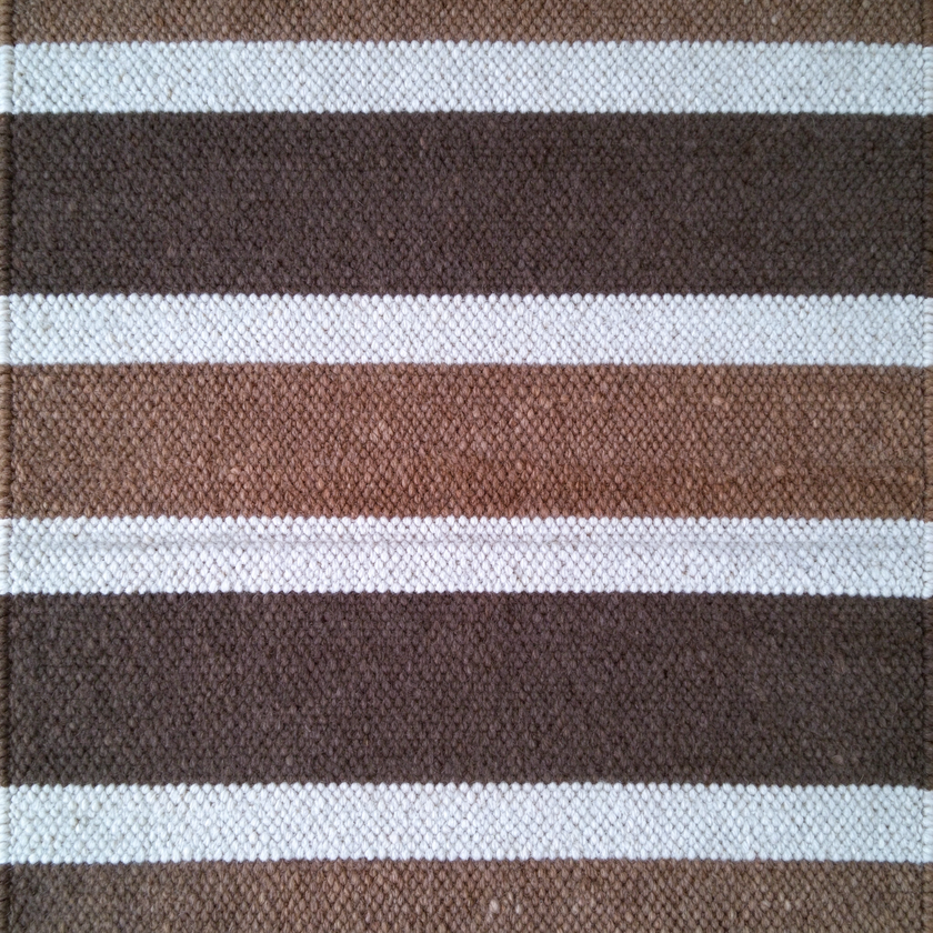 S322 handmade rug closeup view