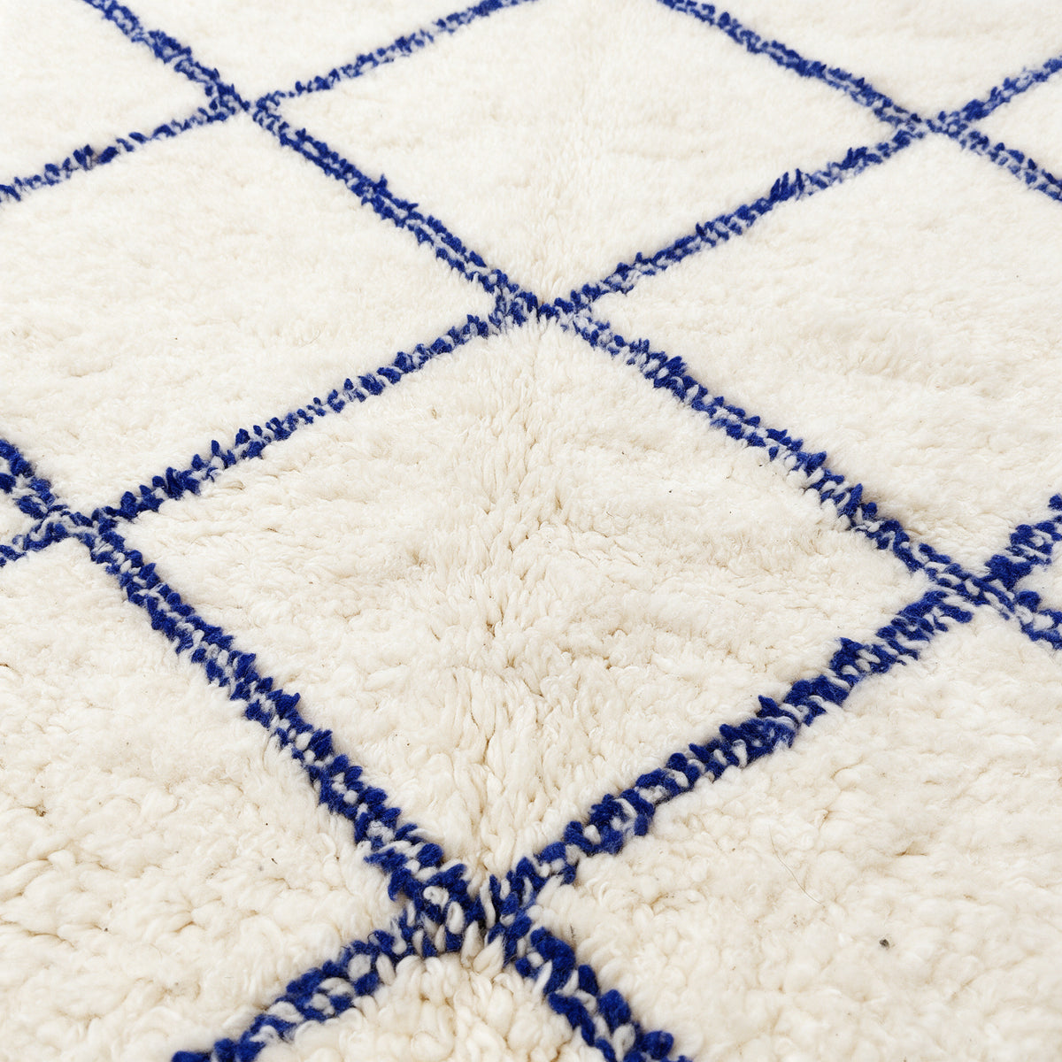 S330 handmade kilim rug closeup view