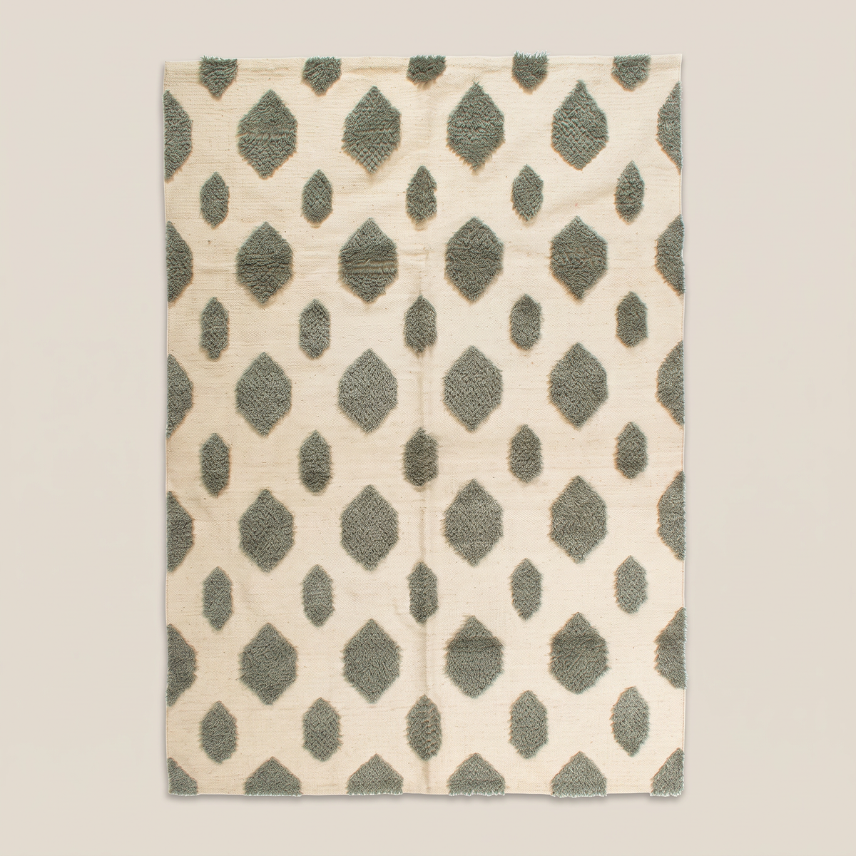 Off-White & Mint Green Handmade Kilim Rug – 150 × 200 cm – S346 — light beige studio photo