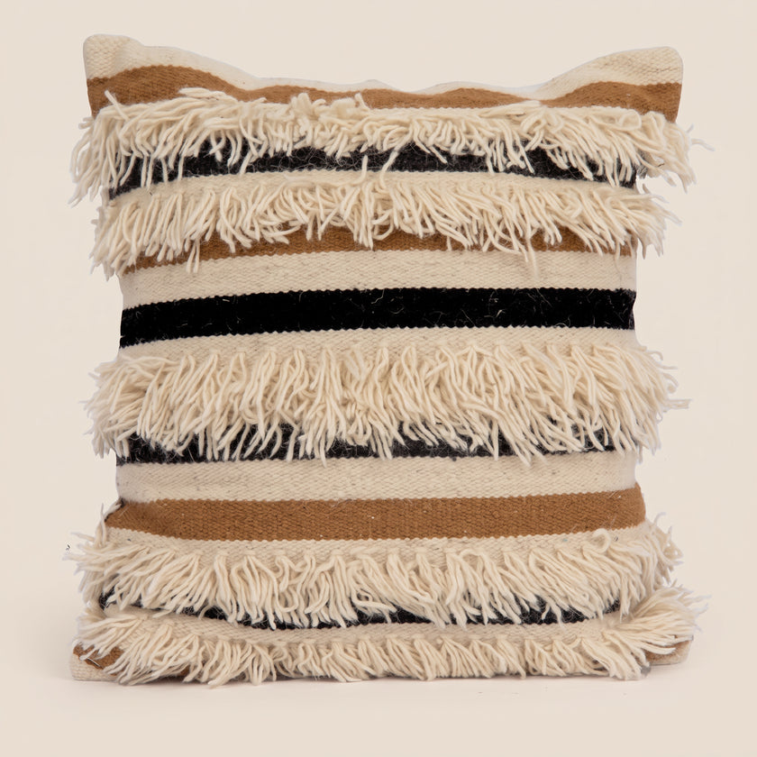Handmade Cushion – 50 × 50 cm – S435 — light beige studio photo