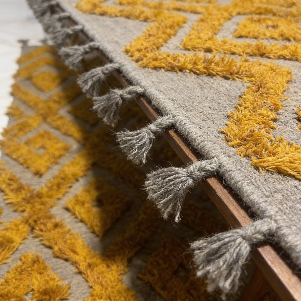 S48 handmade kilim rug — closeup view