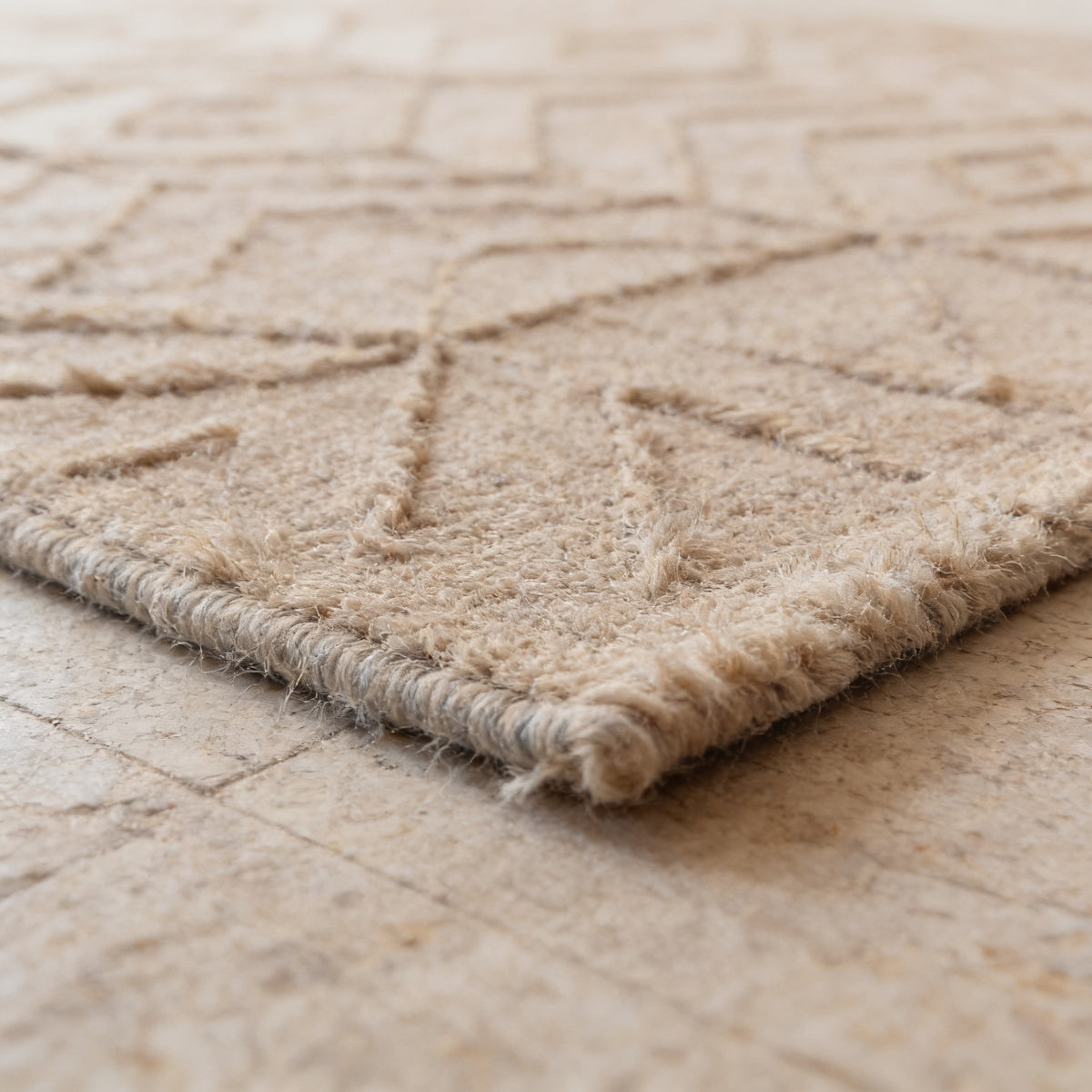 S5 handmade kilim rug — closeup view