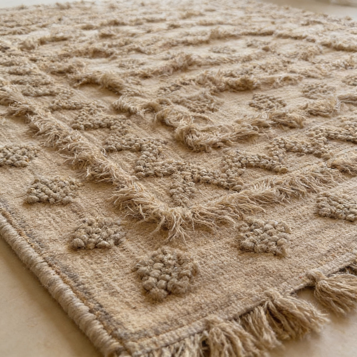 S50 handmade kilim rug — closeup view
