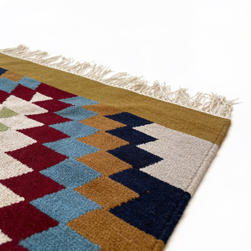 S60 handmade kilim rug — closeup view